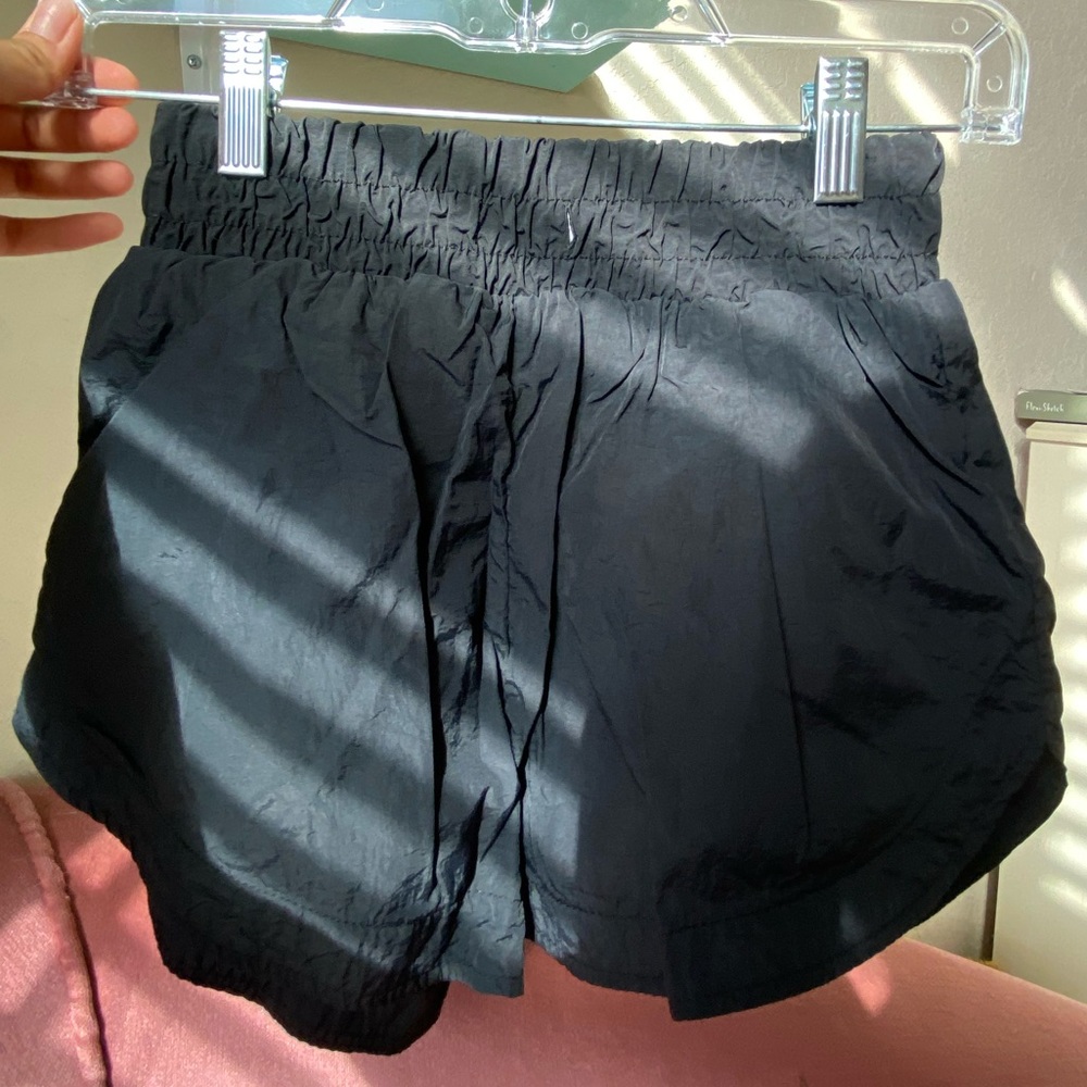 forever 21 breathable high rise black shorts size s
